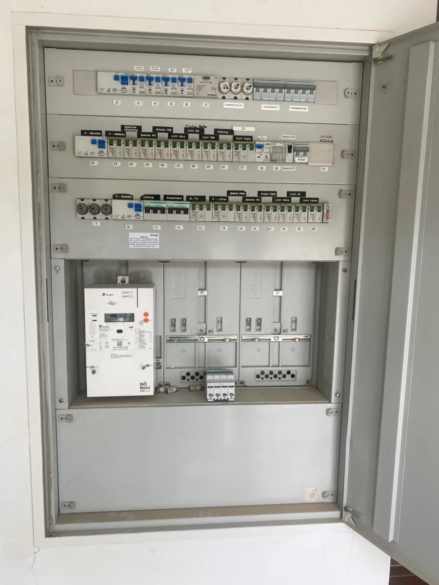 Gewerbeimmobilie mieten in Neunkirchen – 650 m², € 2.500 – Bild 17 von 18