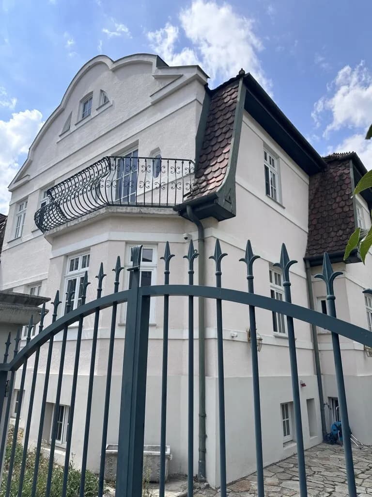 6-Zimmer-Immobilie kaufen in Wiener Neustadt – 190 m², € 1.485.000 – Bild 1 von 12