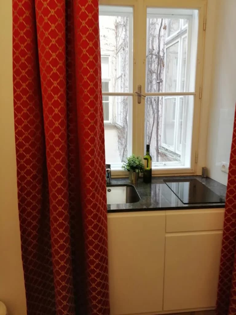 2-Zimmer-Wohnung mieten in Wien – 30 m², € 1.210 – Bild 2 von 14