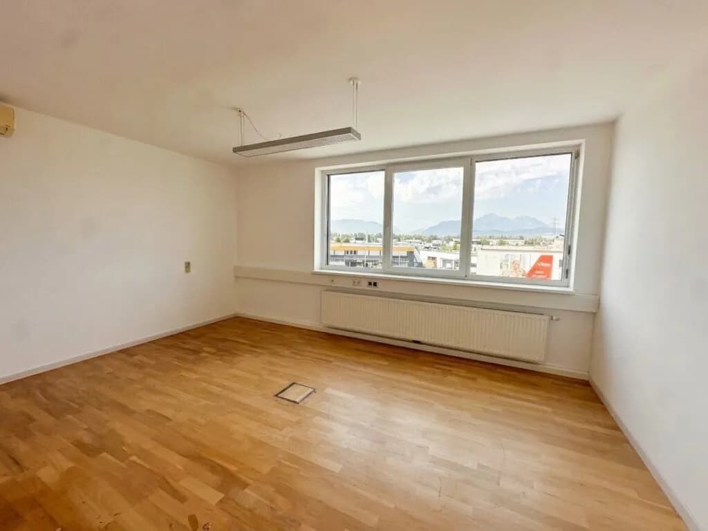 1-Zimmer-Gewerbeimmobilie mieten in Salzburg Stadt – 18 m², € 453 – Bild 2 von 6
