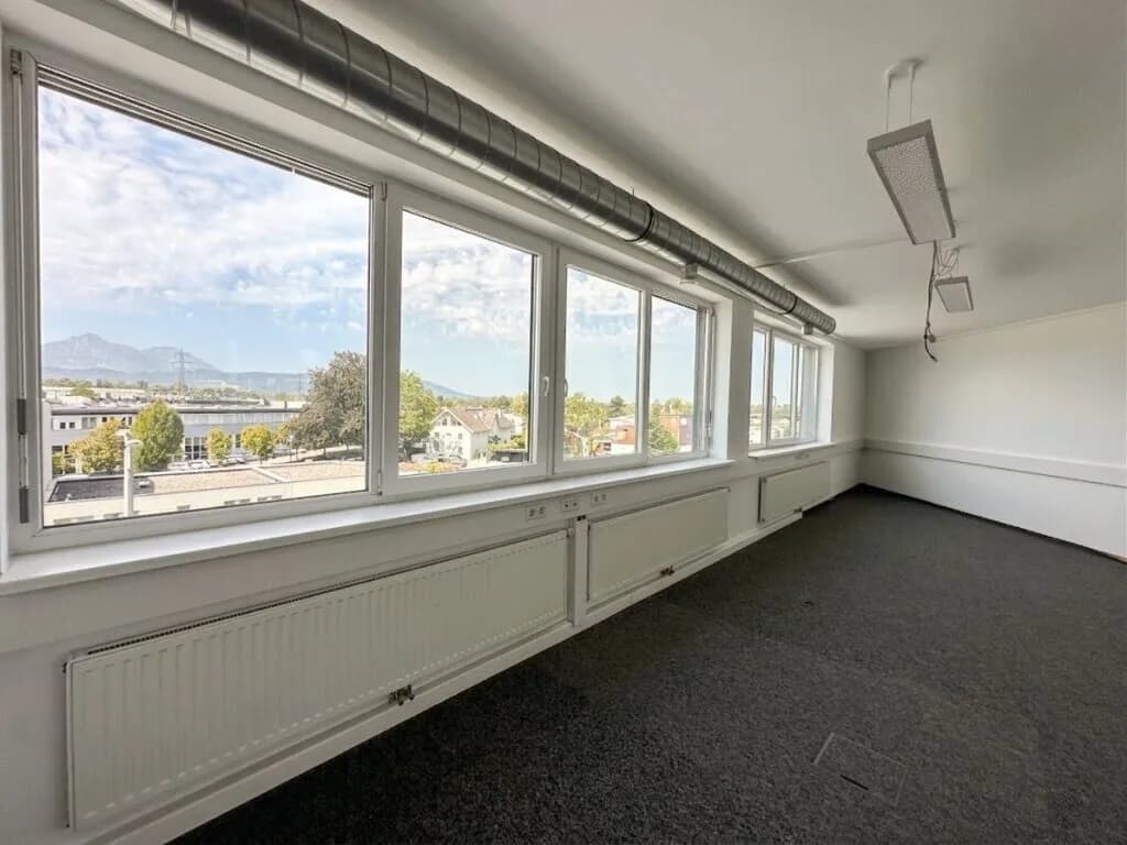1-Zimmer-Gewerbeimmobilie mieten in Salzburg Stadt – 31 m², € 786 – Bild 2 von 6