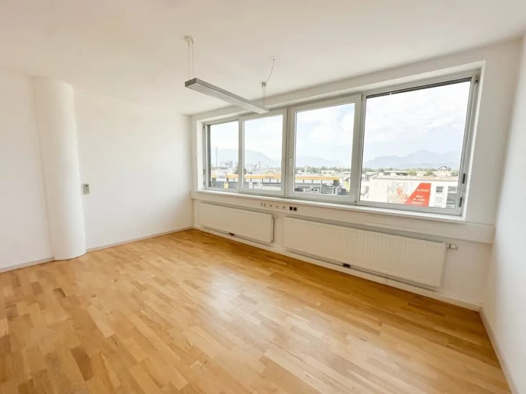 1-Zimmer-Gewerbeimmobilie mieten in Salzburg Stadt – 17 m², € 429