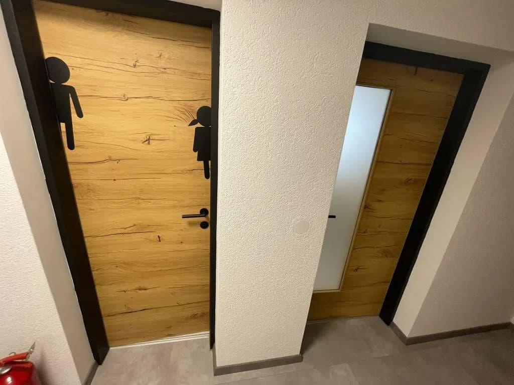 1-Zimmer-Gewerbeimmobilie mieten in Wels-Land – 18 m², € 14 – Bild 8 von 17