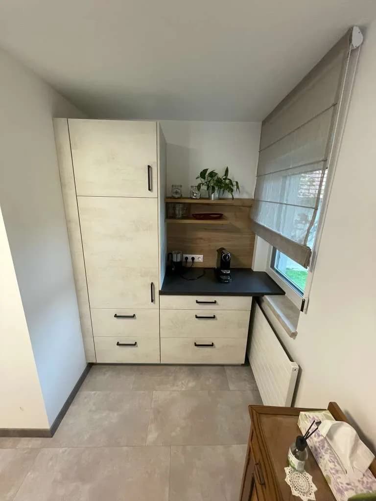 1-Zimmer-Gewerbeimmobilie mieten in Wels-Land – 18 m², € 14 – Bild 10 von 17