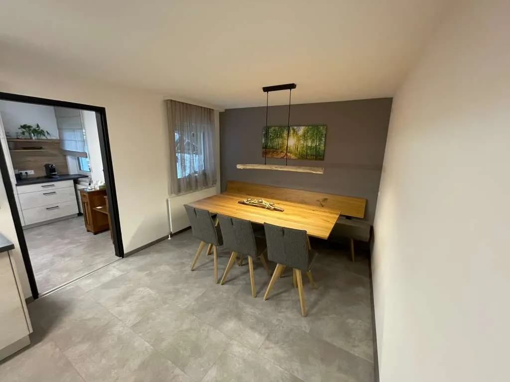 1-Zimmer-Gewerbeimmobilie mieten in Wels-Land – 18 m², € 14 – Bild 11 von 17