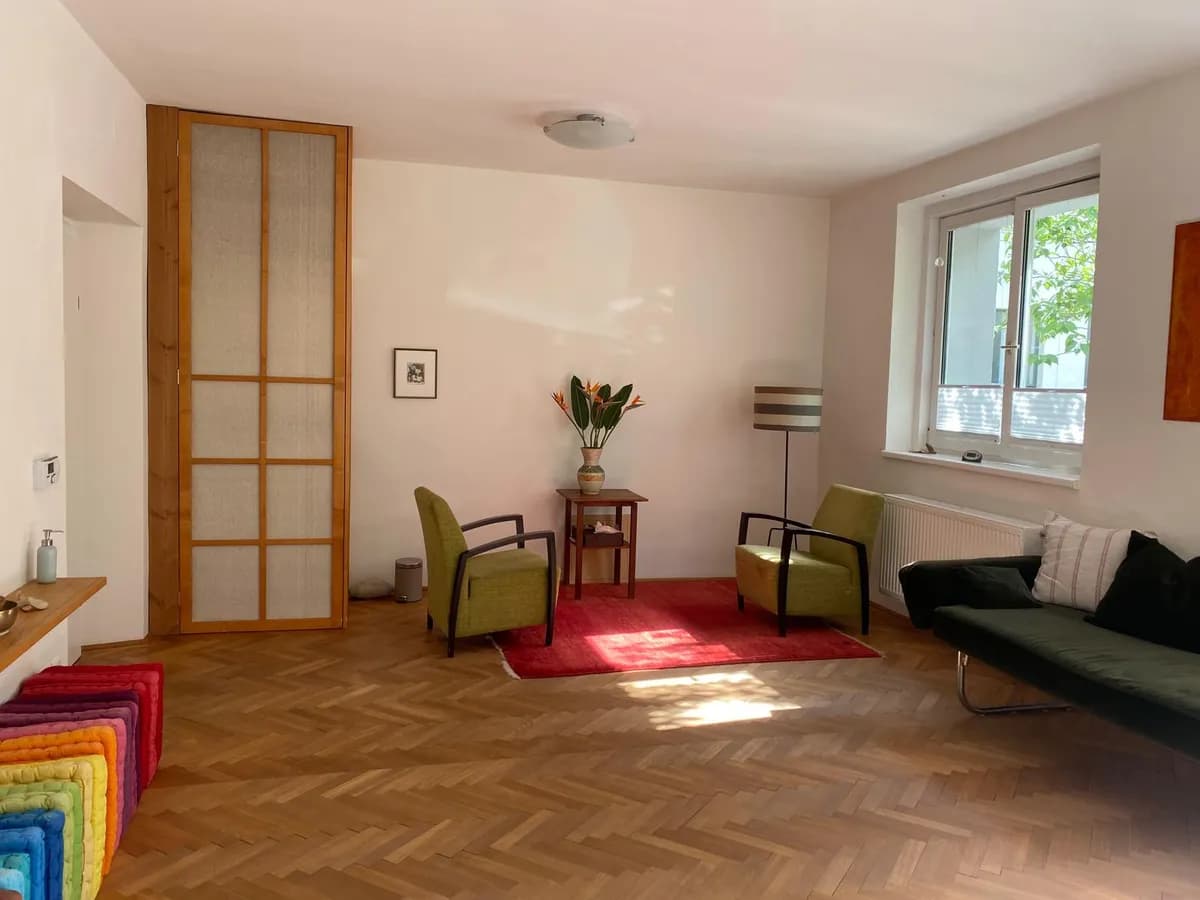 Gewerbeimmobilie mieten in Mödling – 31 m², € 230 – Bild 1 von 8