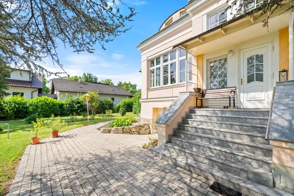 7-Zimmer-Immobilie kaufen in Baden – 248 m², € 1.100.000 – Bild 3 von 19