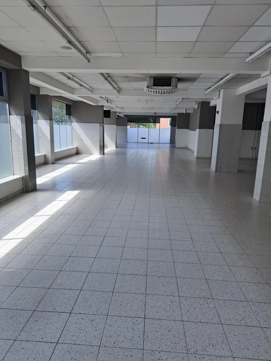 Gewerbeimmobilie kaufen in Wels – 502 m², € 595.000 – Bild 2 von 4
