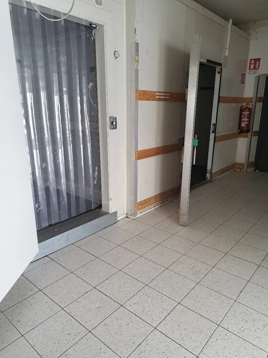 Gewerbeimmobilie kaufen in Wels – 502 m², € 595.000 – Bild 3 von 4