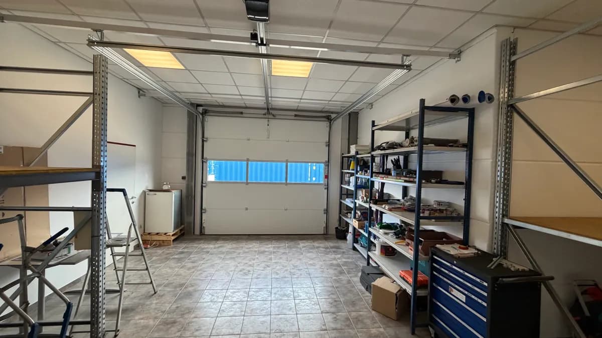 2-Zimmer-Gewerbeimmobilie mieten in Oberwart – 65 m², € 397 – Bild 2 von 15