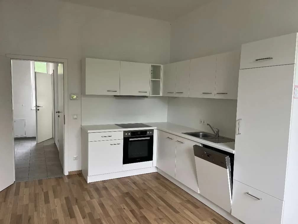 3-Zimmer-Wohnung mieten in Linz – 67 m², € 965 – Bild 3 von 9