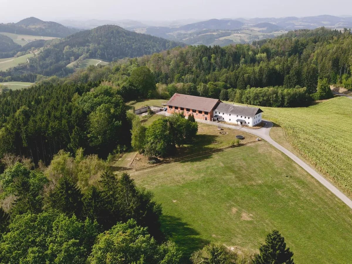 Immobilie kaufen in Perg – 263 m², € 590.000 – Bild 1 von 14