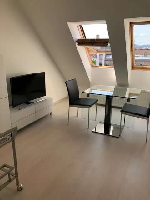 2-Zimmer-Wohnung kaufen in Wien – 39 m², € 205.000 – Bild 1 von 10