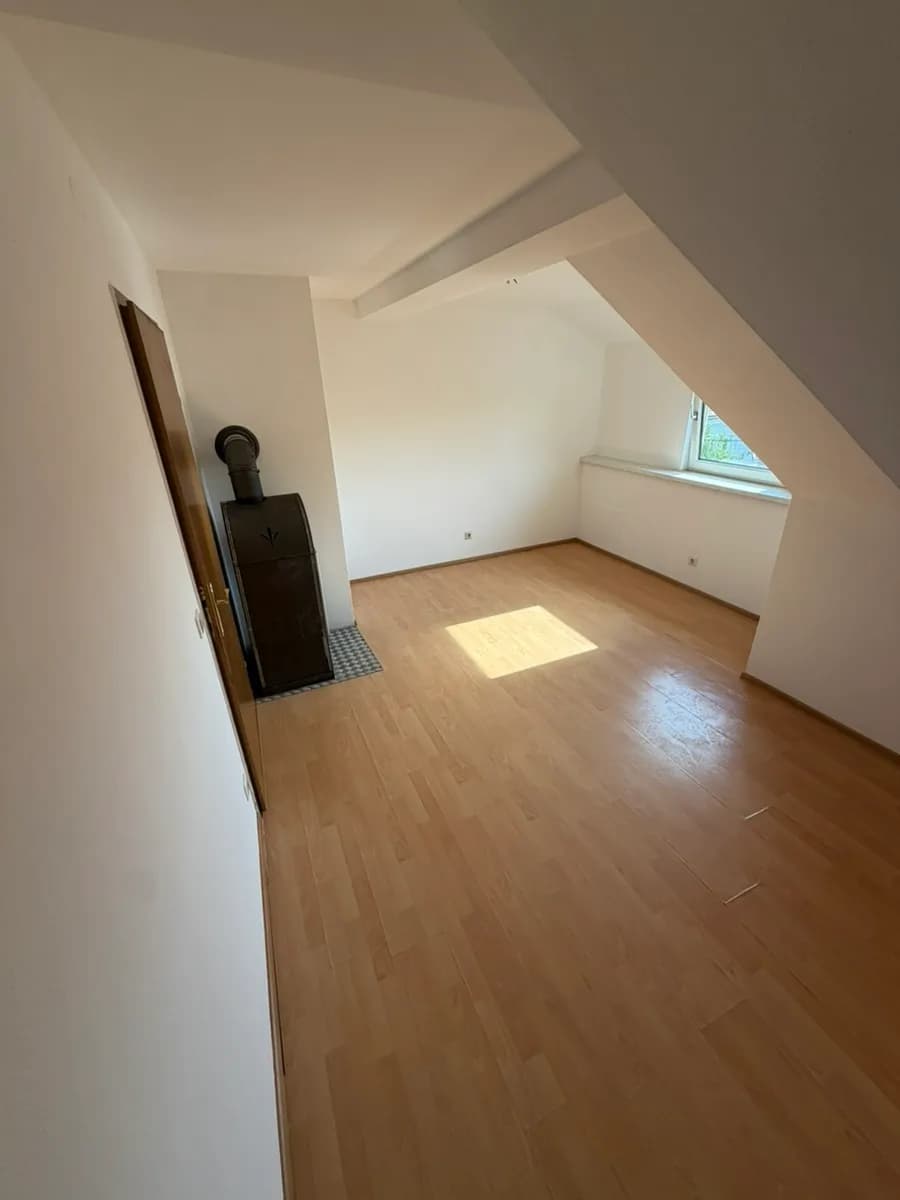 3-Zimmer-Wohnung mieten in Klagenfurt – 70 m², € 600 – Bild 2 von 11