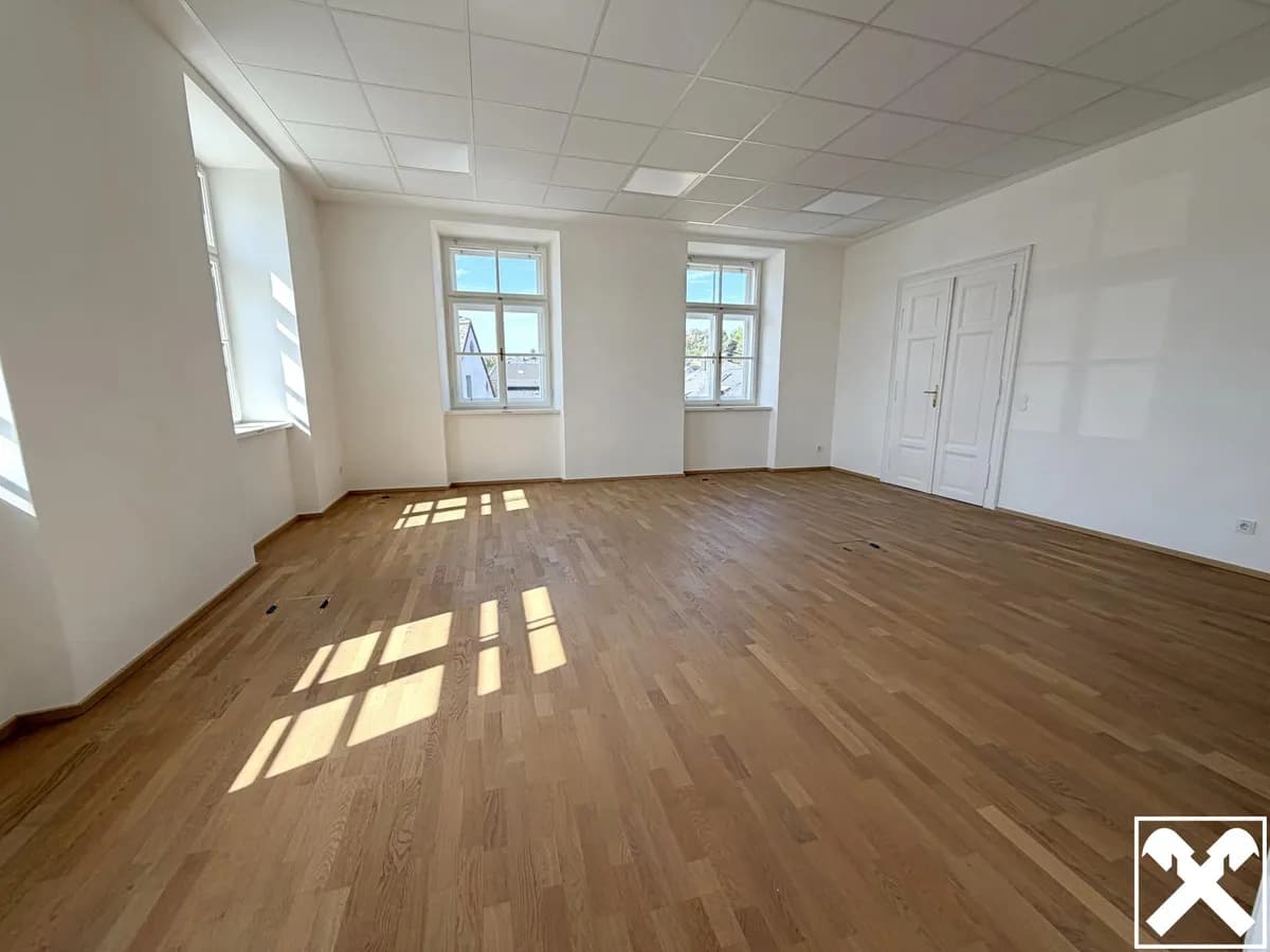 7-Zimmer-Immobilie mieten in Gmunden – 177 m², € 3.195 – Bild 4 von 9