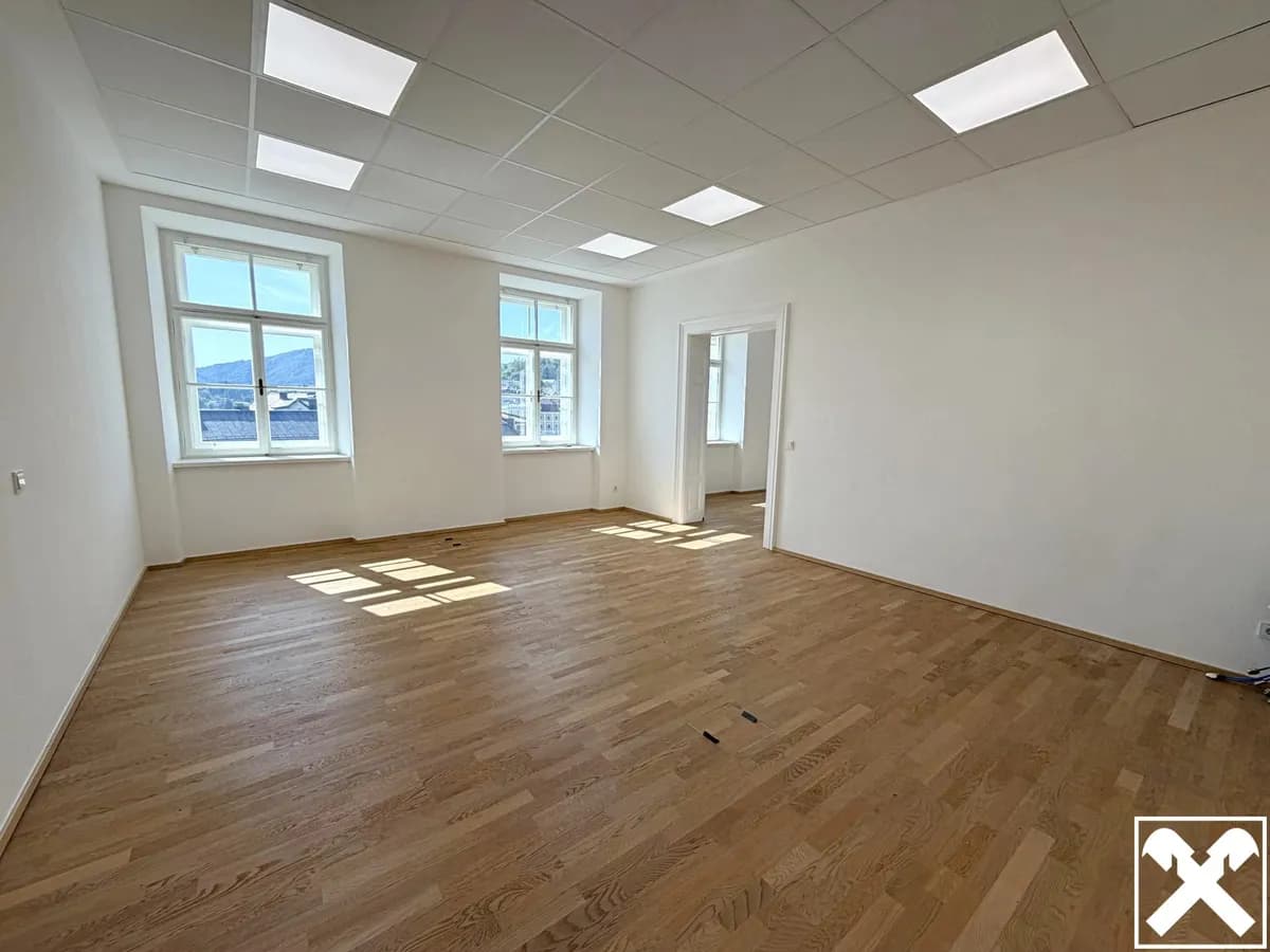 7-Zimmer-Immobilie mieten in Gmunden – 177 m², € 3.195 – Bild 5 von 9