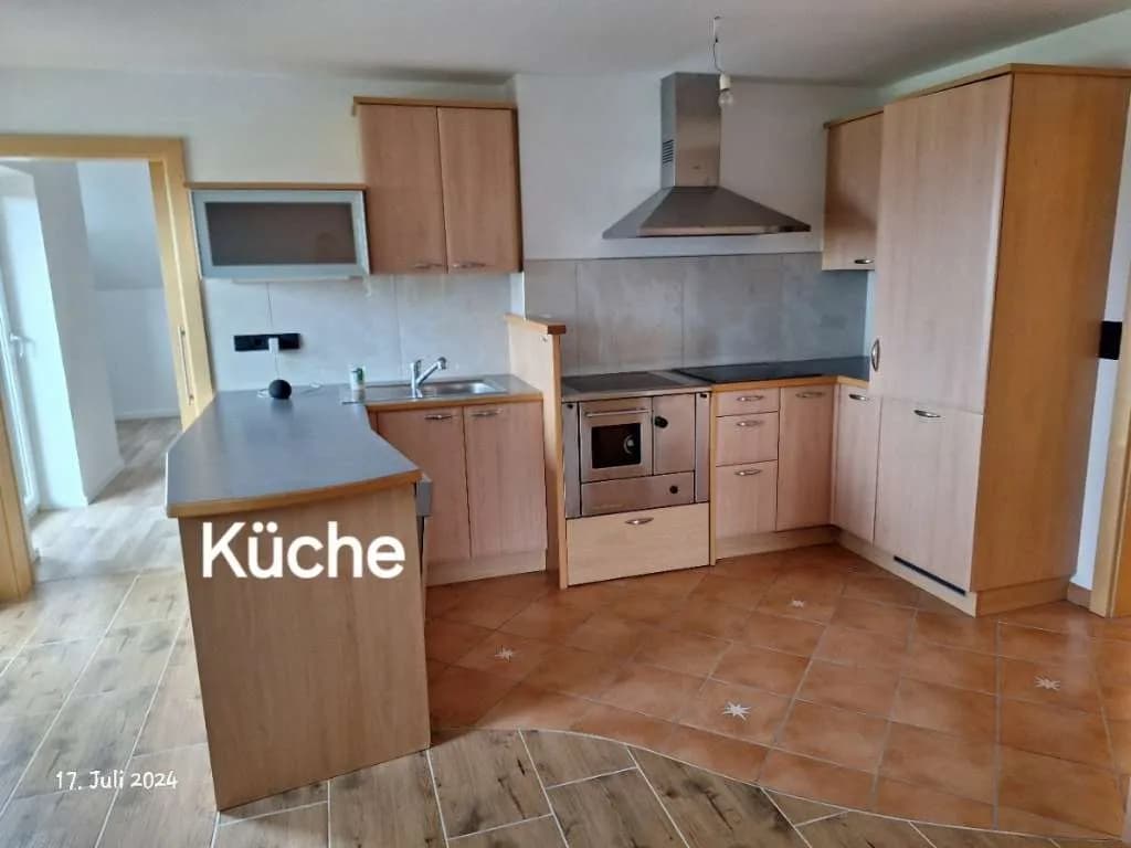 5-Zimmer-Wohnung mieten in Rohrbach – 133 m², € 990 – Bild 1 von 53