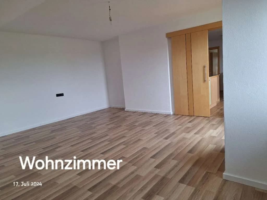5-Zimmer-Wohnung mieten in Rohrbach – 133 m², € 990 – Bild 7 von 53