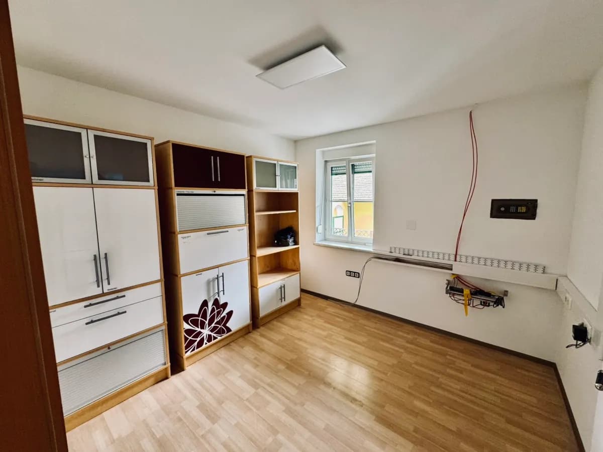 8-Zimmer-Haus mieten in Sankt Pölten Land – 245 m², € 1.790 – Bild 9 von 26
