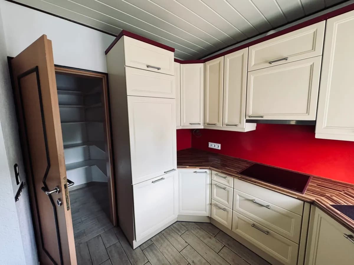 8-Zimmer-Haus mieten in Sankt Pölten Land – 245 m², € 1.790 – Bild 12 von 26