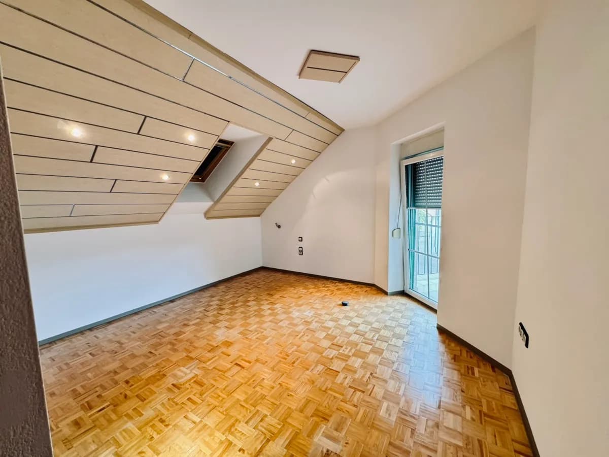 8-Zimmer-Haus mieten in Sankt Pölten Land – 245 m², € 1.790 – Bild 25 von 26