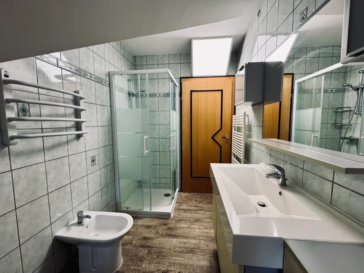 8-Zimmer-Haus mieten in Sankt Pölten Land – 245 m², € 1.790 – Bild 26 von 26