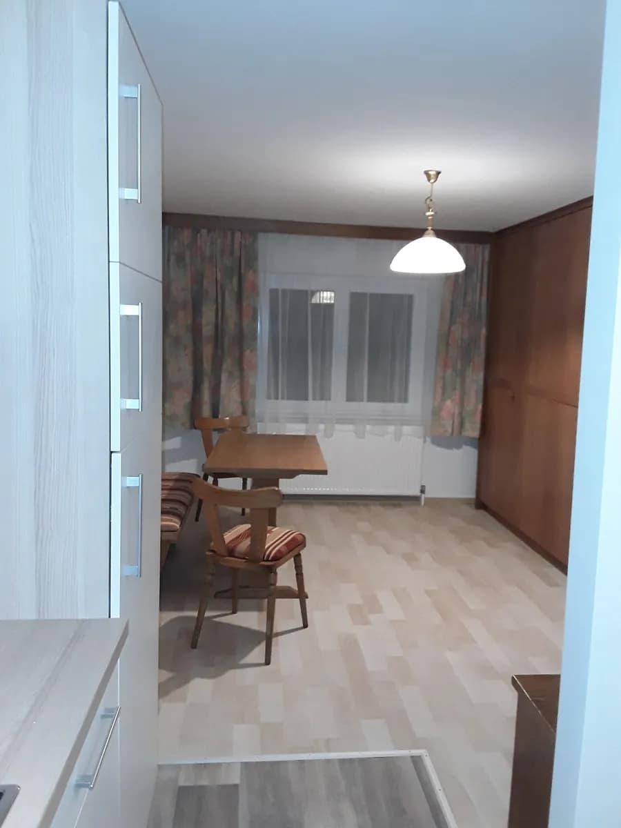 2-Zimmer-Wohnung mieten in Neunkirchen – 50 m², € 500 – Bild 3 von 11