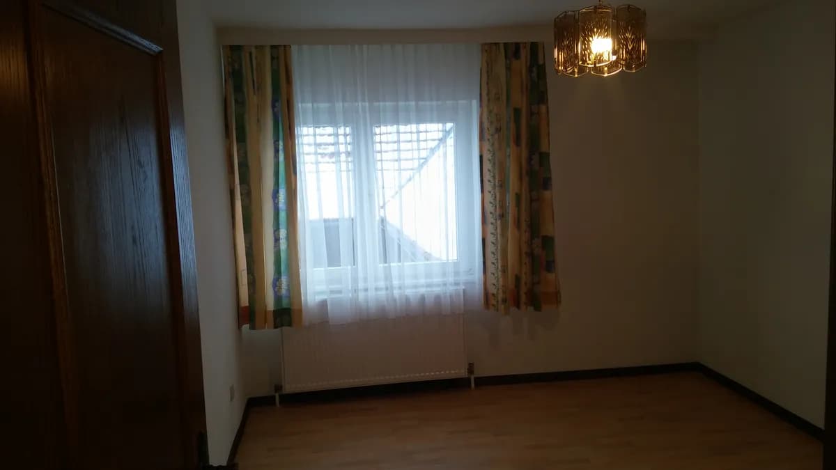 2-Zimmer-Wohnung mieten in Neunkirchen – 50 m², € 500 – Bild 7 von 11