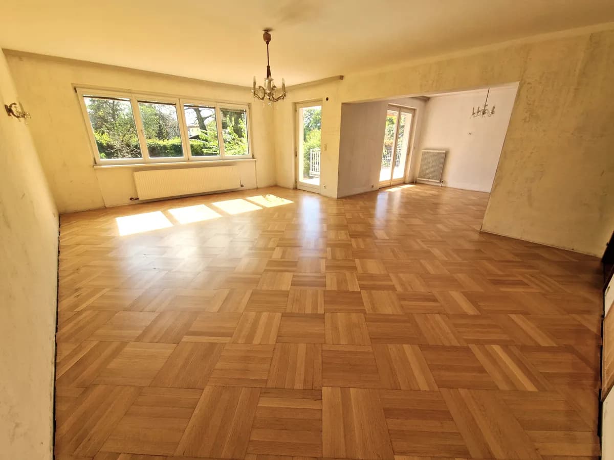 8-Zimmer-Immobilie kaufen in Amstetten – 257 m², € 339.000 – Bild 2 von 28
