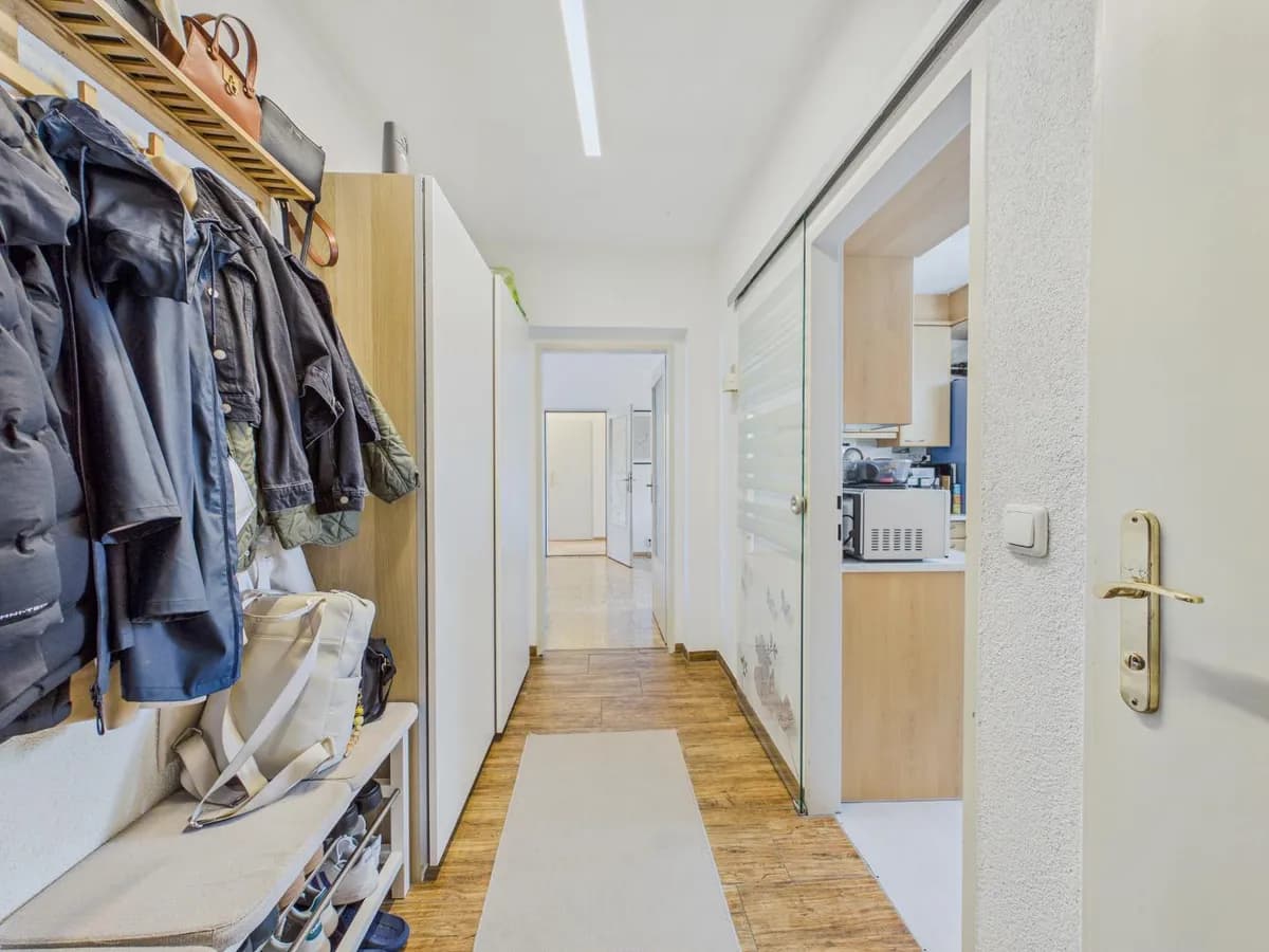 3-Zimmer-Wohnung kaufen in Vöcklabruck – 73 m², € 265.000 – Bild 2 von 34