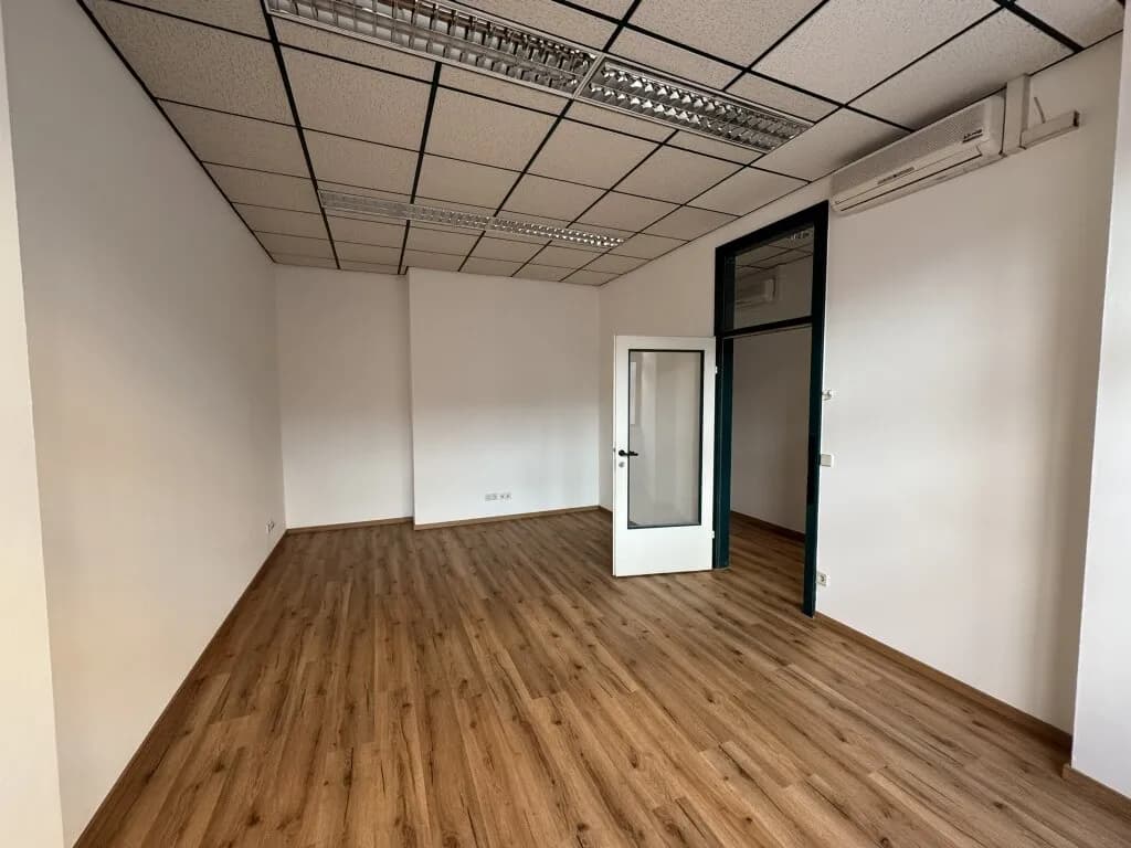 4-Zimmer-Gewerbeimmobilie mieten in Graz – 123 m², € 1.367 – Bild 4 von 10