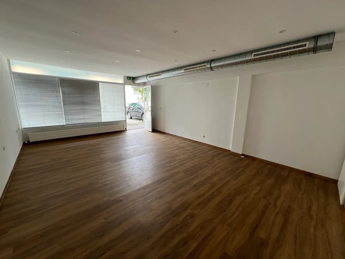 Gewerbeimmobilie mieten in Gmunden – 46 m², € 590 – Bild 4 von 8
