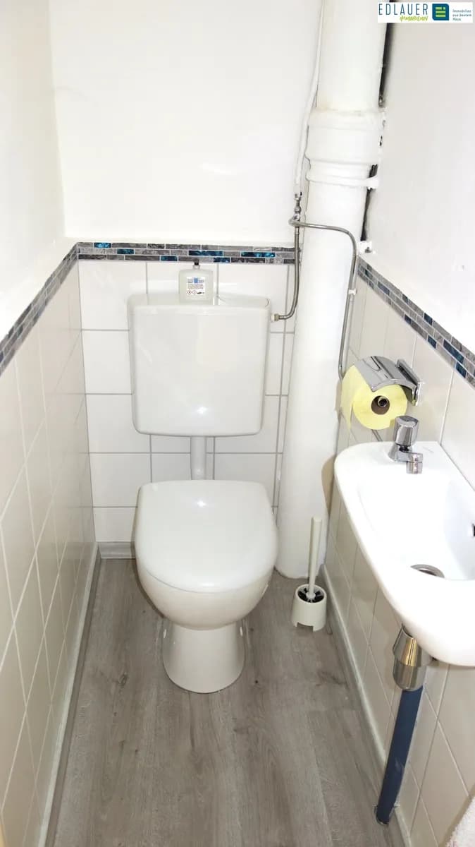2-Zimmer-Gewerbeimmobilie mieten in Sankt Pölten – 55 m², € 433 – Bild 7 von 8