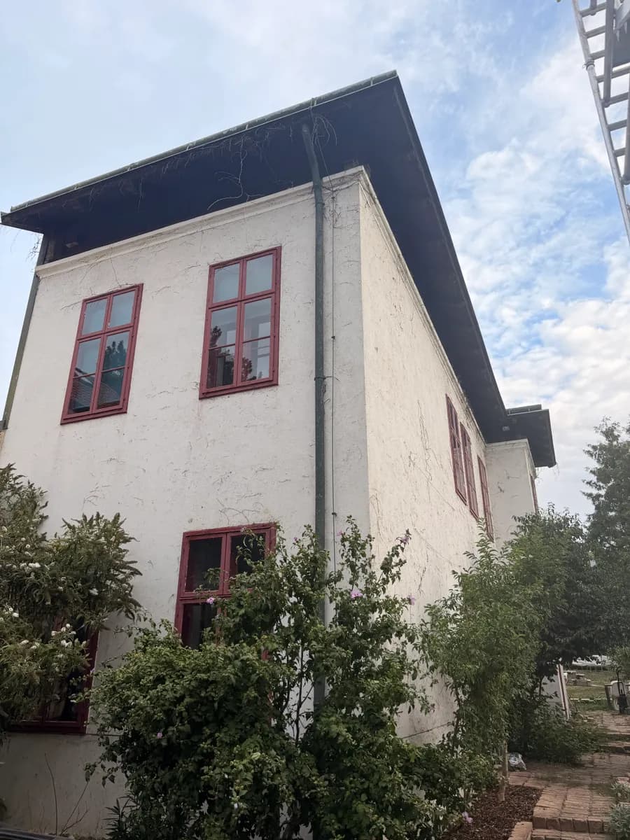 Immobilie mieten in Wien – 207 m², € 2.500 – Bild 1 von 22