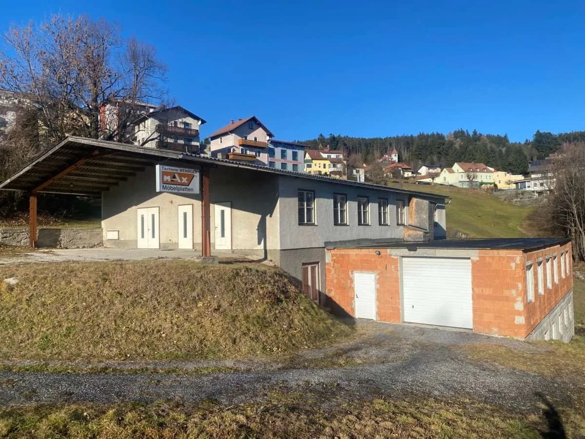 Gewerbeimmobilie kaufen in Neunkirchen – 650 m², € 295.000 – Bild 1 von 12