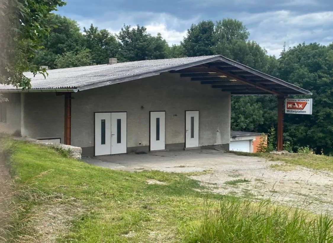 Gewerbeimmobilie kaufen in Neunkirchen – 650 m², € 295.000 – Bild 2 von 12