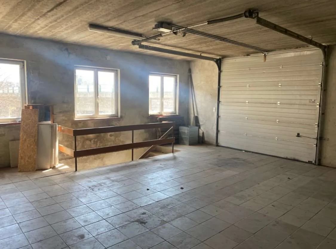 Gewerbeimmobilie kaufen in Neunkirchen – 650 m², € 295.000 – Bild 8 von 12