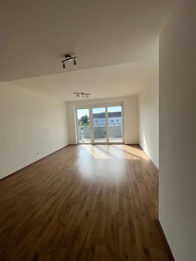 3-Zimmer-Wohnung mieten in Baden – 70,75 m², € 989 – Bild 3 von 17