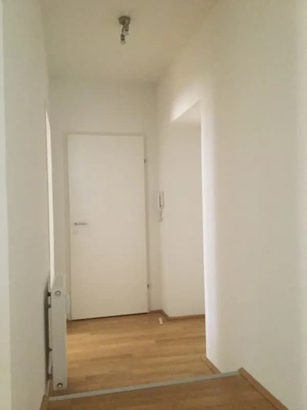 2-Zimmer-Wohnung mieten in Bruck-Mürzzuschlag – 49 m², € 385 – Bild 4 von 8
