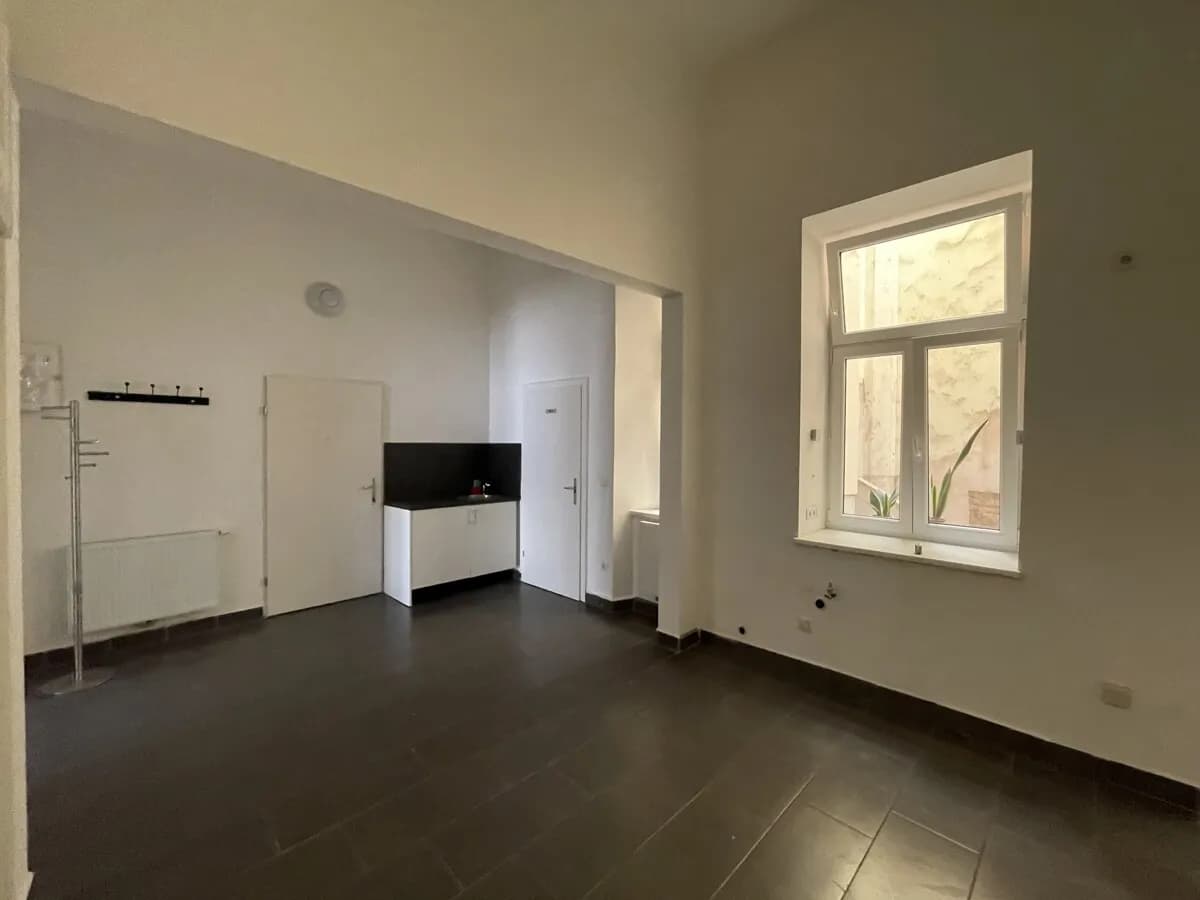 Gewerbeimmobilie mieten in Wien – 45 m², € 769 – Bild 3 von 8