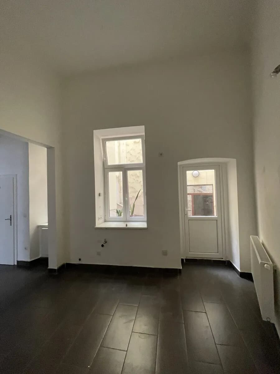 Gewerbeimmobilie mieten in Wien – 45 m², € 769 – Bild 5 von 8