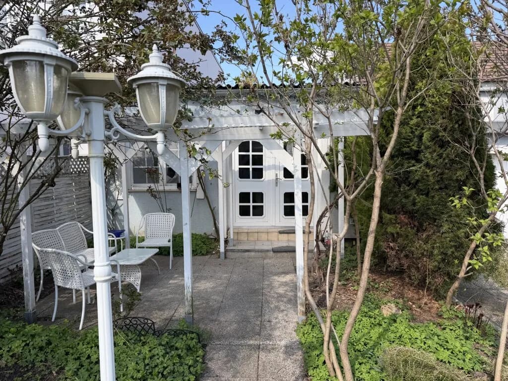 8-Zimmer-Haus kaufen in Baden – 200 m², € 460.000 – Bild 4 von 31