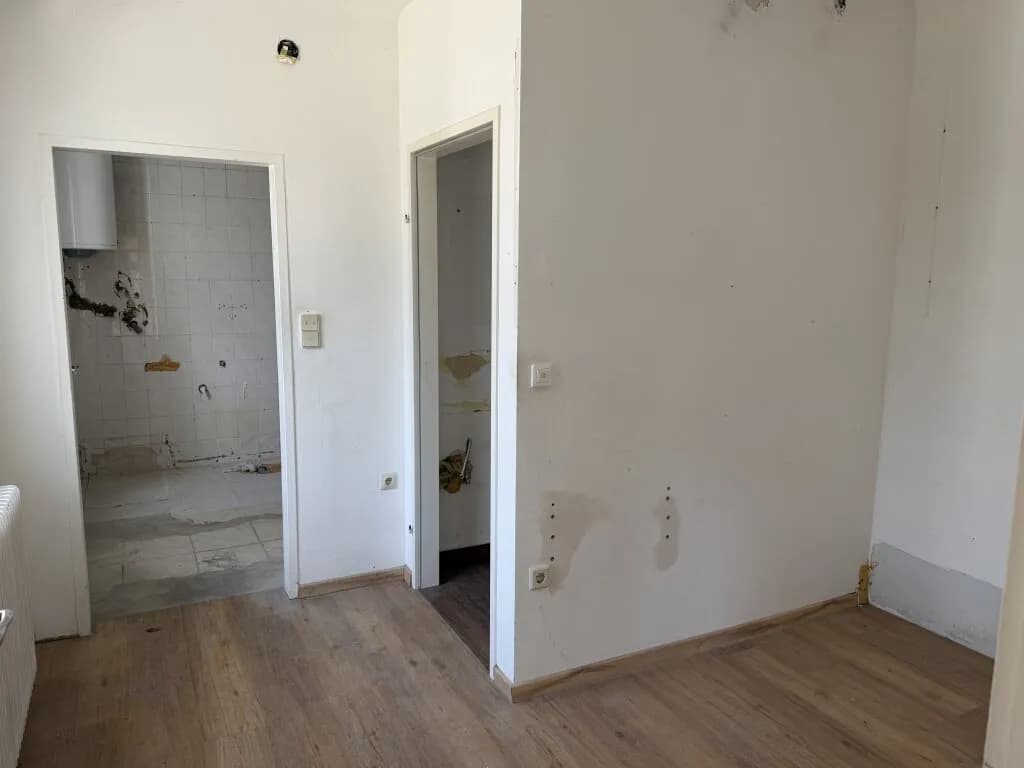 8-Zimmer-Haus kaufen in Baden – 200 m², € 460.000 – Bild 9 von 31
