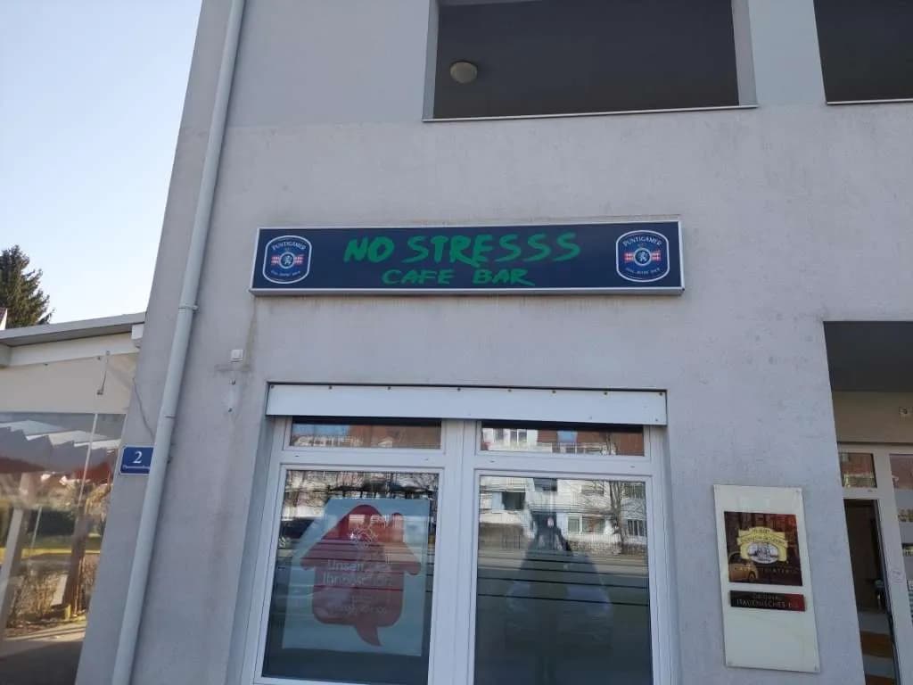 6-Zimmer-Gewerbeimmobilie mieten in Jennersdorf – 76 m², € 866 – Bild 2 von 6