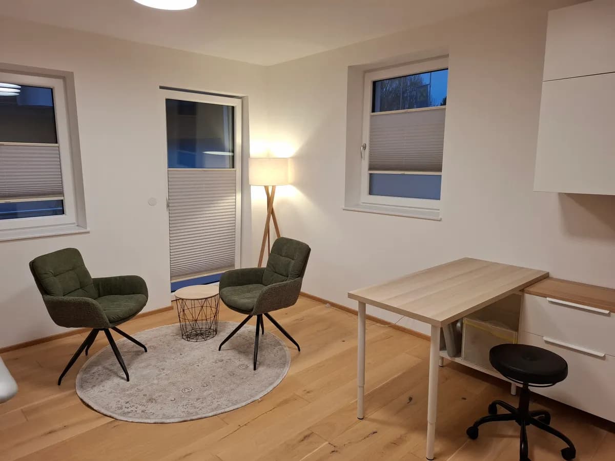 Gewerbeimmobilie mieten in Wels-Land – 30 m², € 20 – Bild 7 von 13