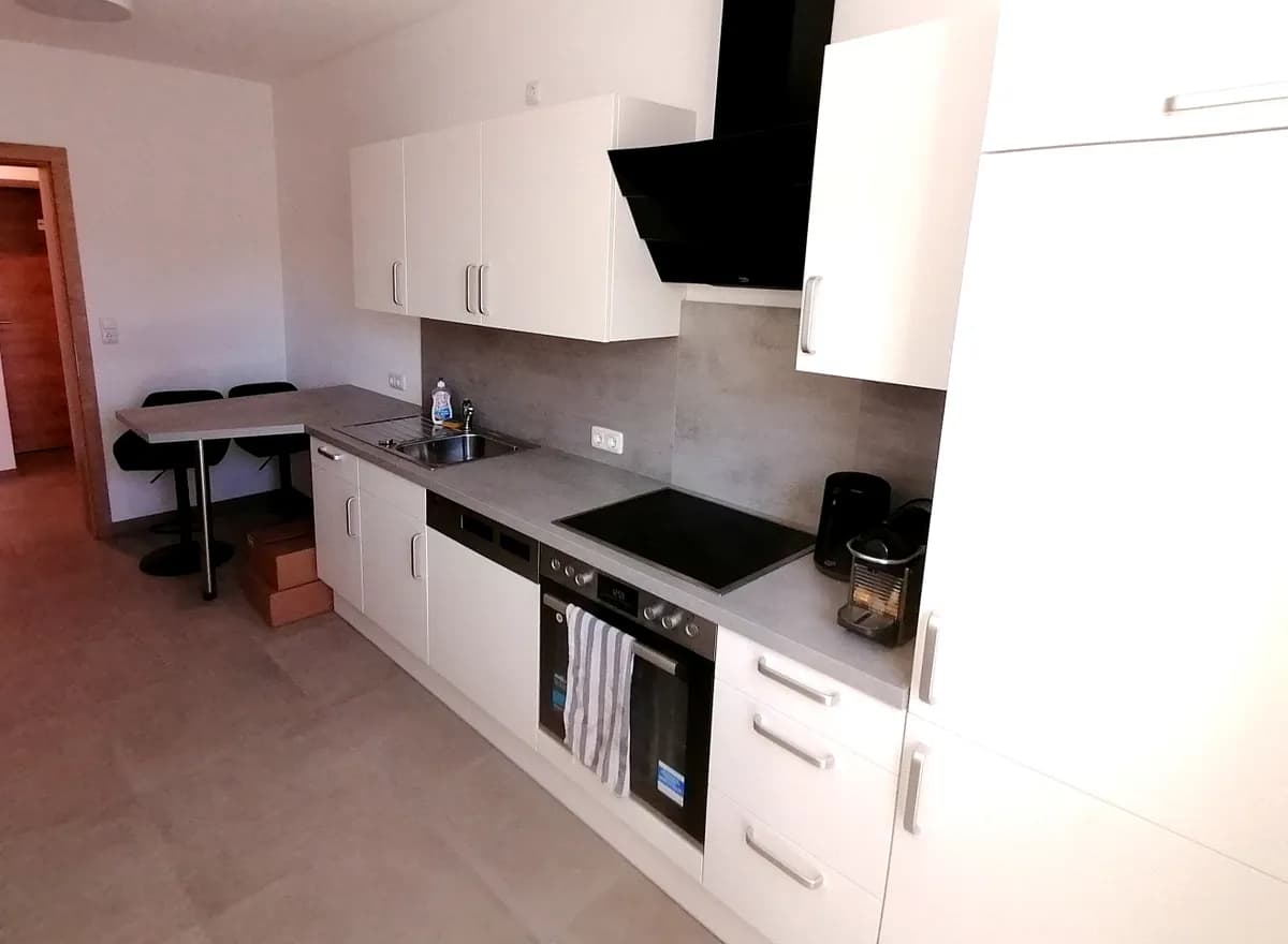 Gewerbeimmobilie mieten in Wels-Land – 30 m², € 20 – Bild 12 von 13