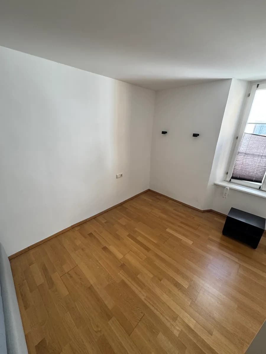Wohnung mieten in Innsbruck – 15 m², € 594 – Bild 4 von 17