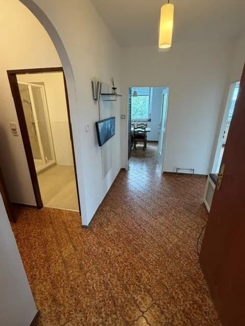 2-Zimmer-Wohnung mieten in Mistelbach – 110 m², € 1.100 – Bild 3 von 12