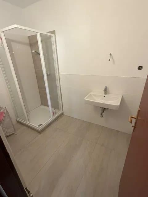 2-Zimmer-Wohnung mieten in Mistelbach – 110 m², € 1.100 – Bild 8 von 12