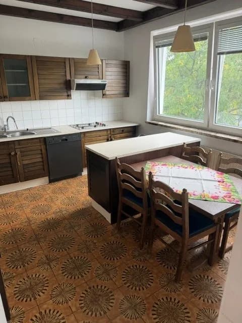 2-Zimmer-Wohnung mieten in Mistelbach – 110 m², € 1.100 – Bild 10 von 12